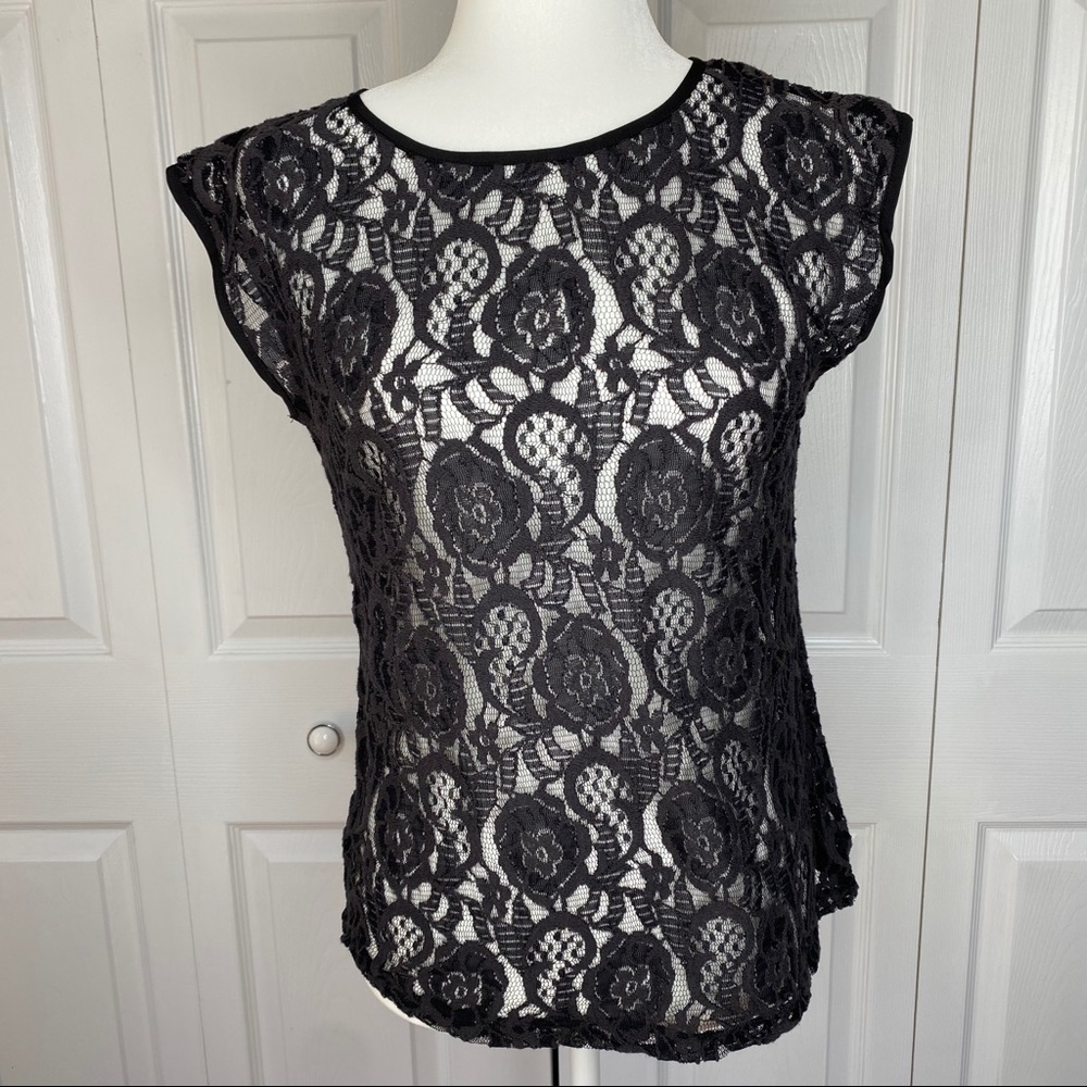 🔥SOLD🔥 Eddie Bauer Sheer Lace Shirt Black Size XS